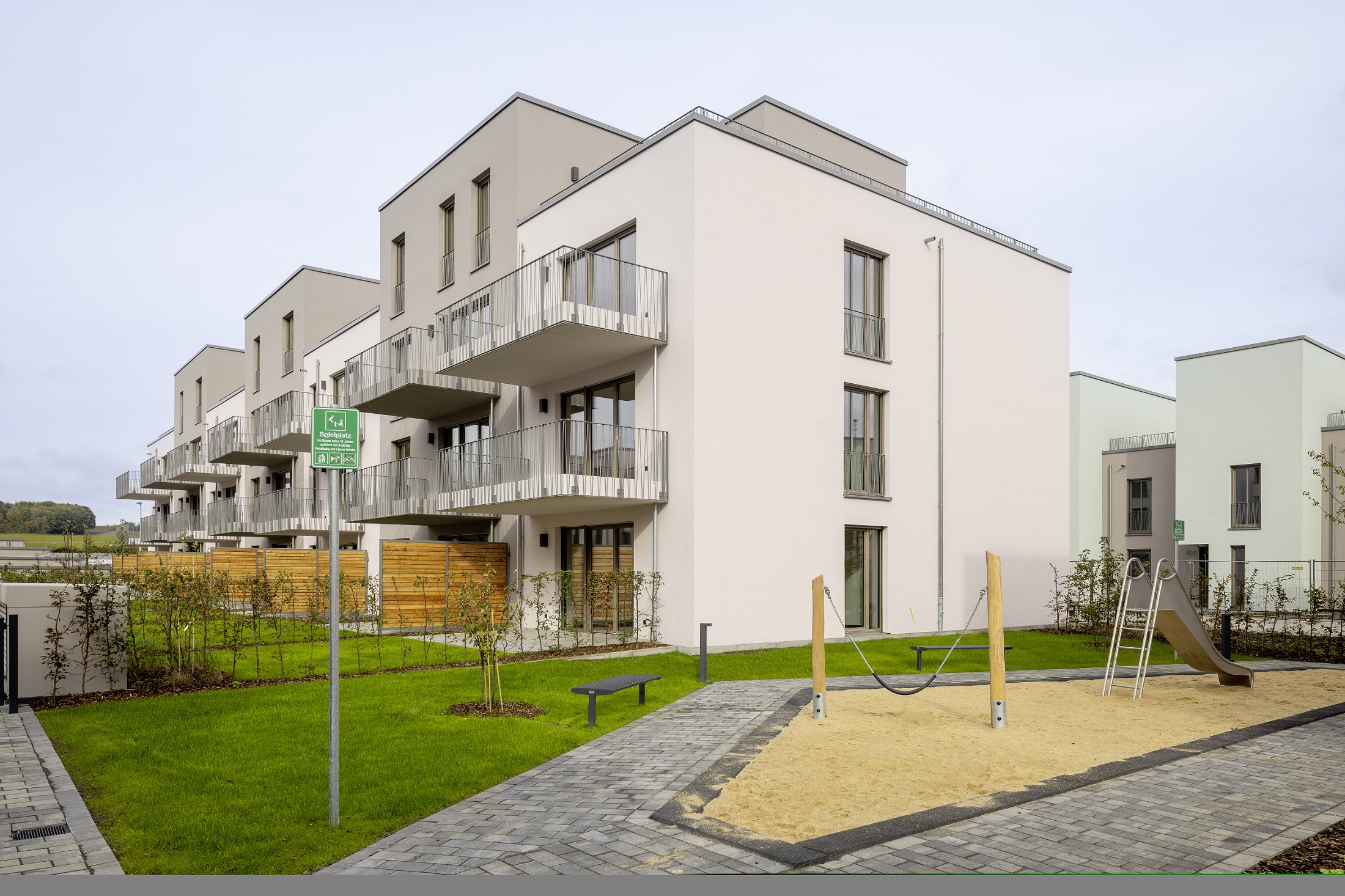 Instone stellt mit „Scholle 2“ einen weiteren Bauabschnitt im Düsseldorfer Quartier „Wohnen im Hochfeld“ fertig  