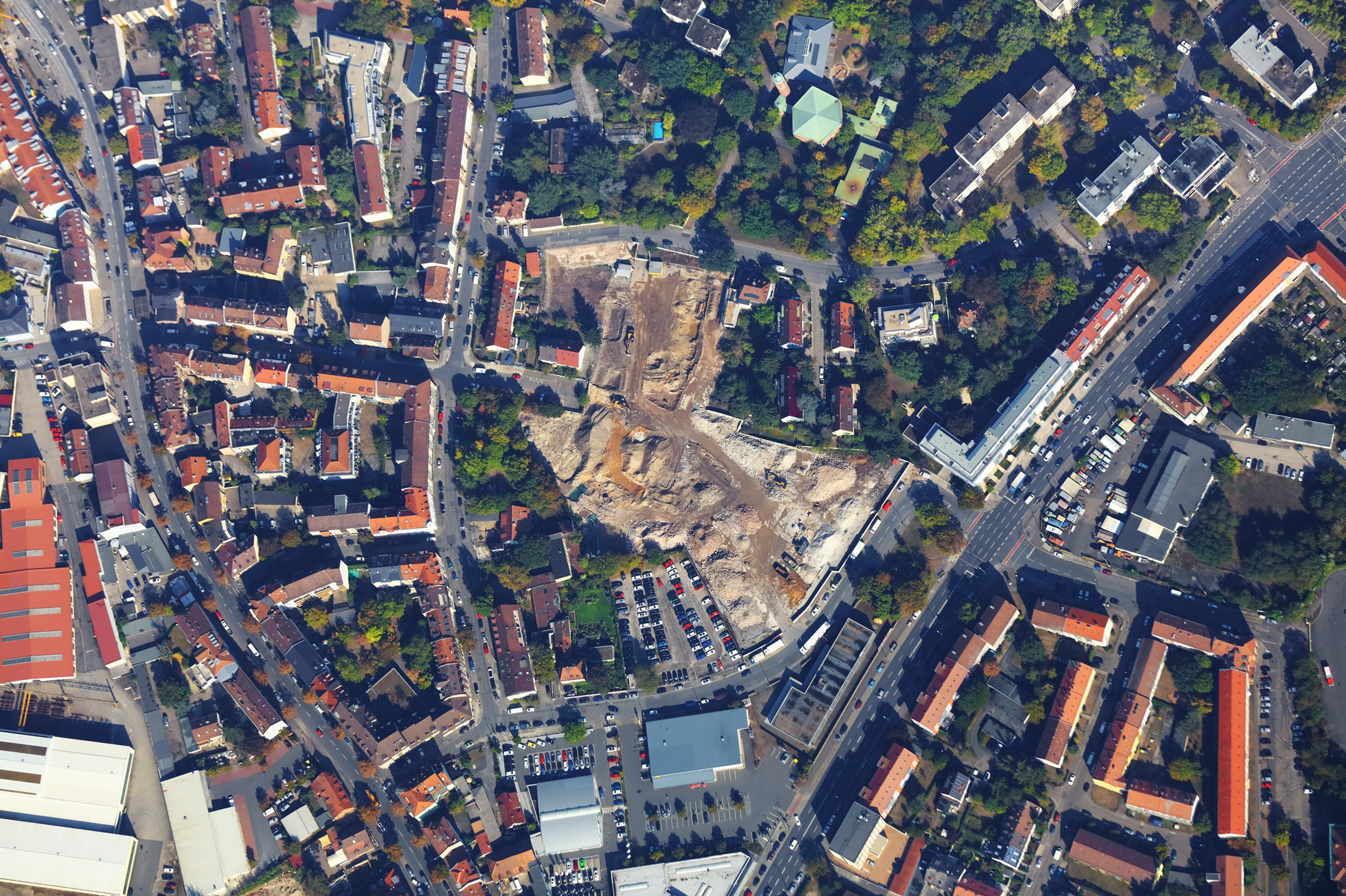 nyoo erwirbt Grundstück in Nürnberg – Wohnprojekt auf innenstadtnaher Konversionsfläche innerhalb bestehender Quartiersstruktur geplant