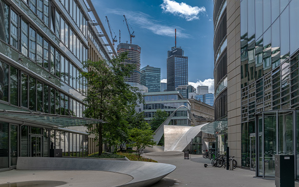 Peace and quiet in the middle of it all