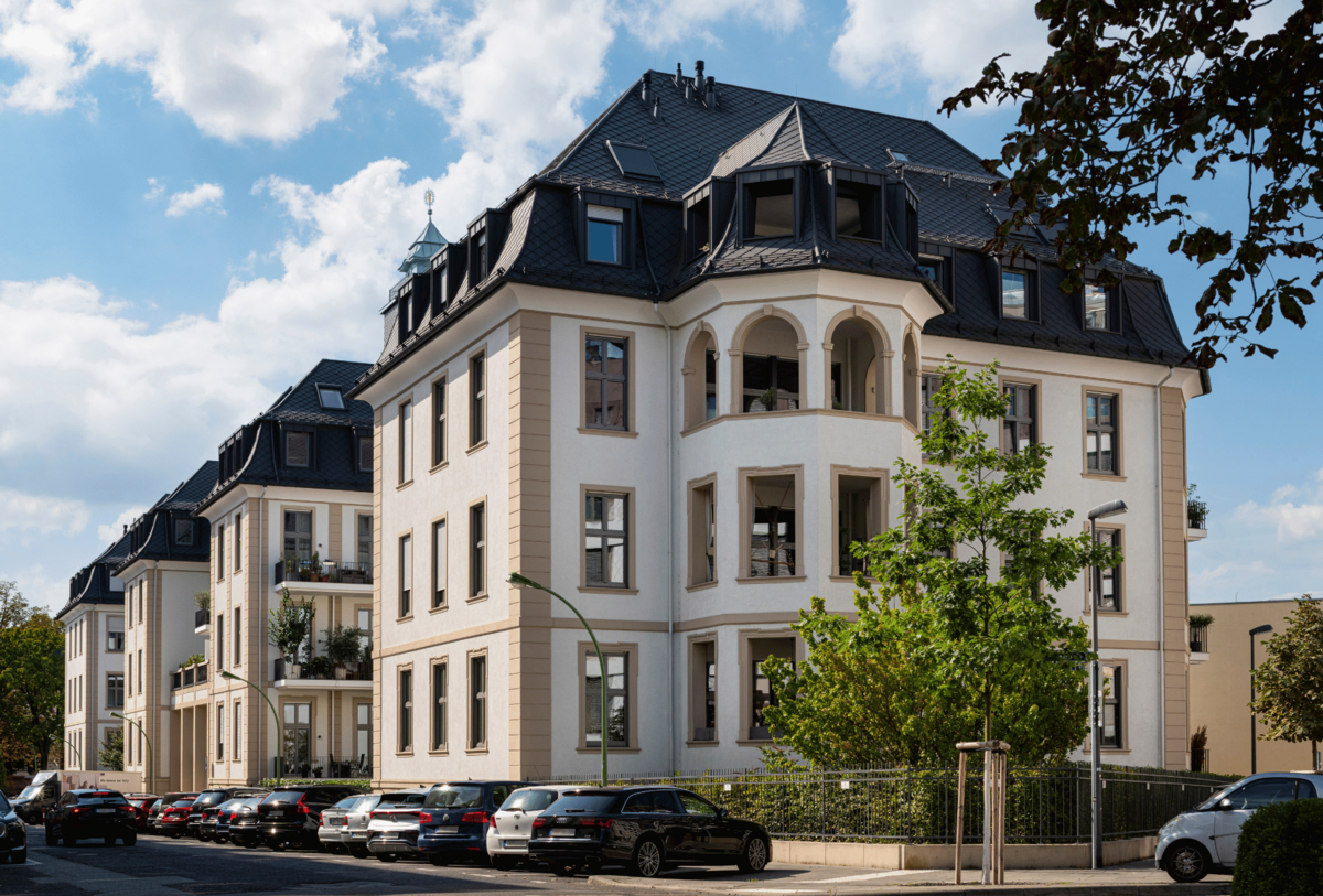 Symbiose aus Neubau und hirstorischem Flair