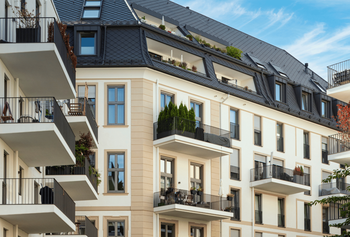 Symbiose aus Neubau und hirstorischem Flair