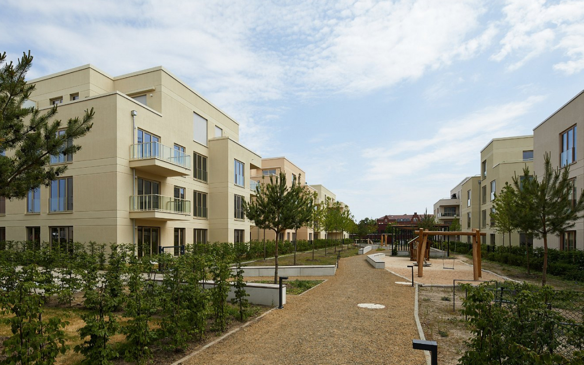 Von Häusern und Höfen