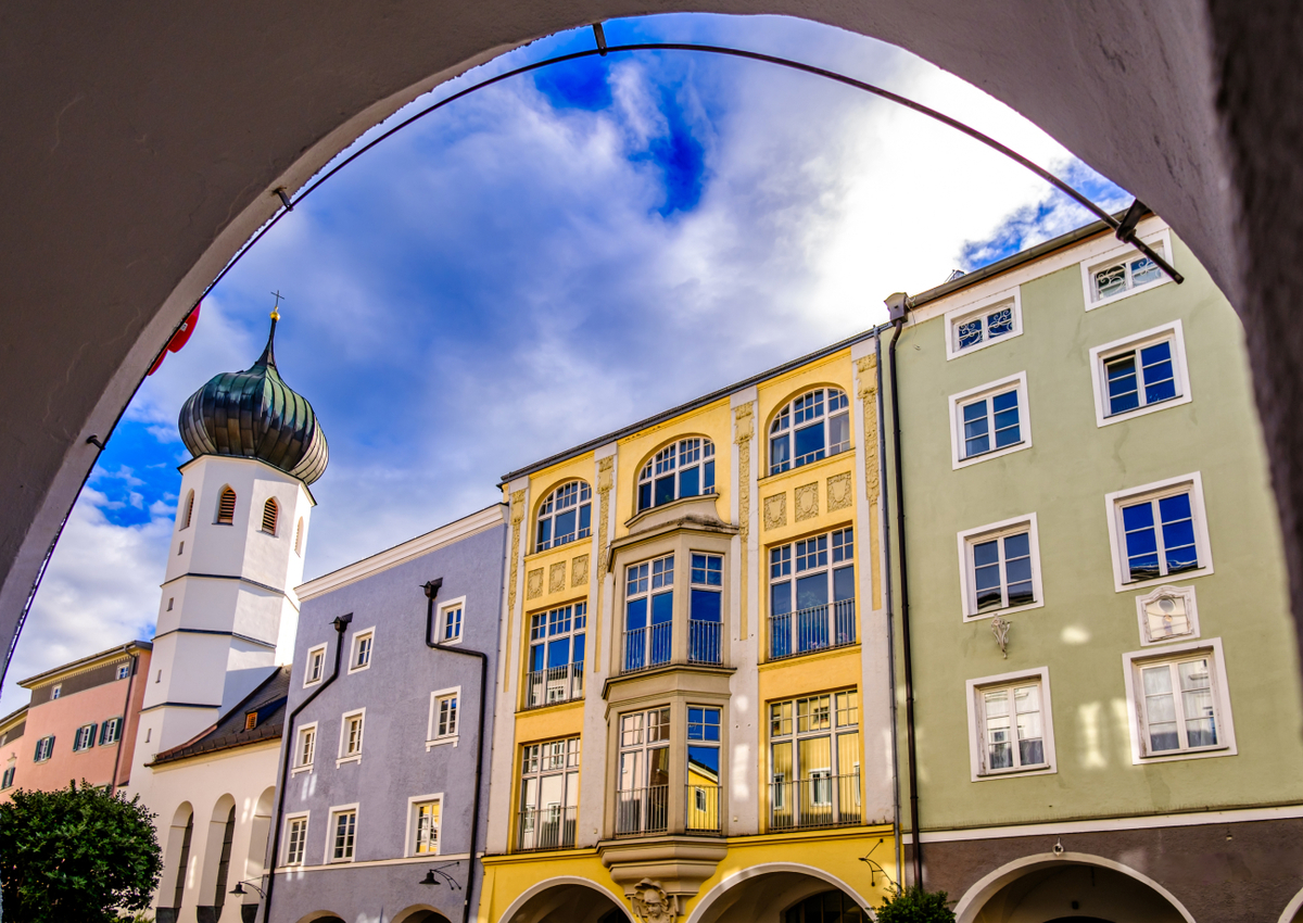 Zentral - in alle Richtungen